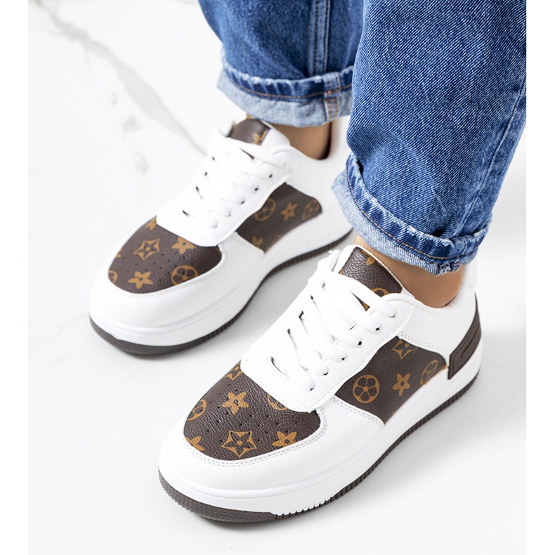 BM Deportivas de mujer Djenna en blanco y marrón amarillo 1