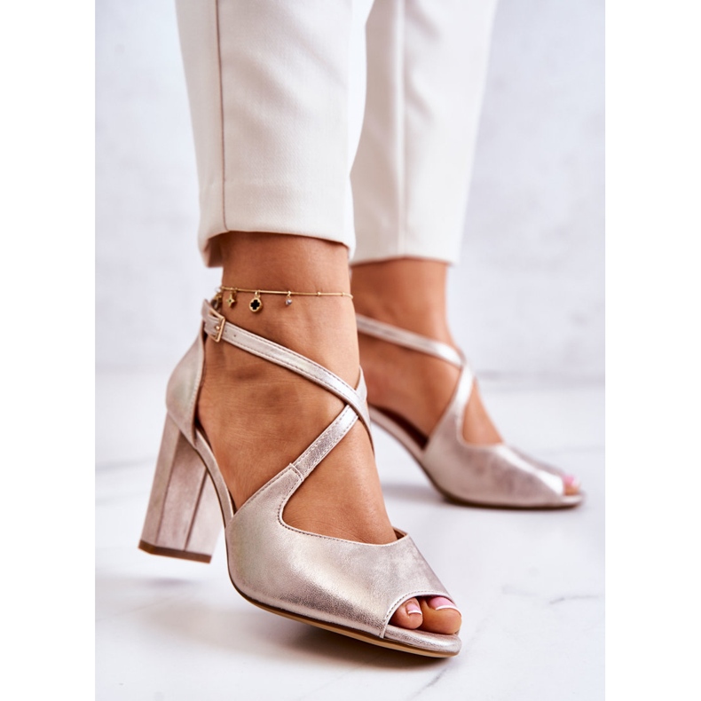 Sergio Leone Sandalias De Cuero En Una Barra De Lorita Dorada dorado 2