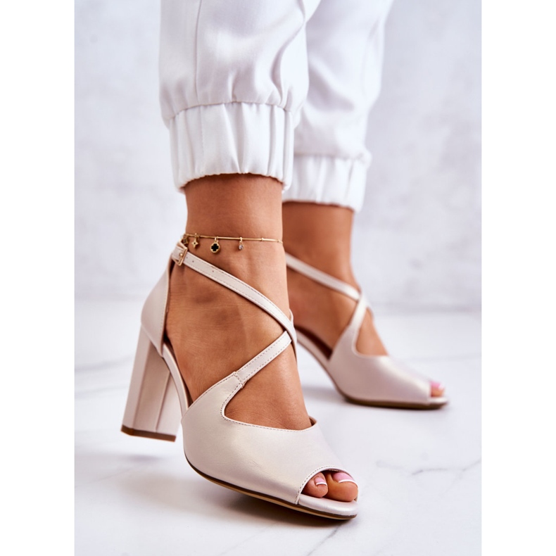 Sergio Leone Sandalias De Cuero En Una Barra De Lorita Beige 2