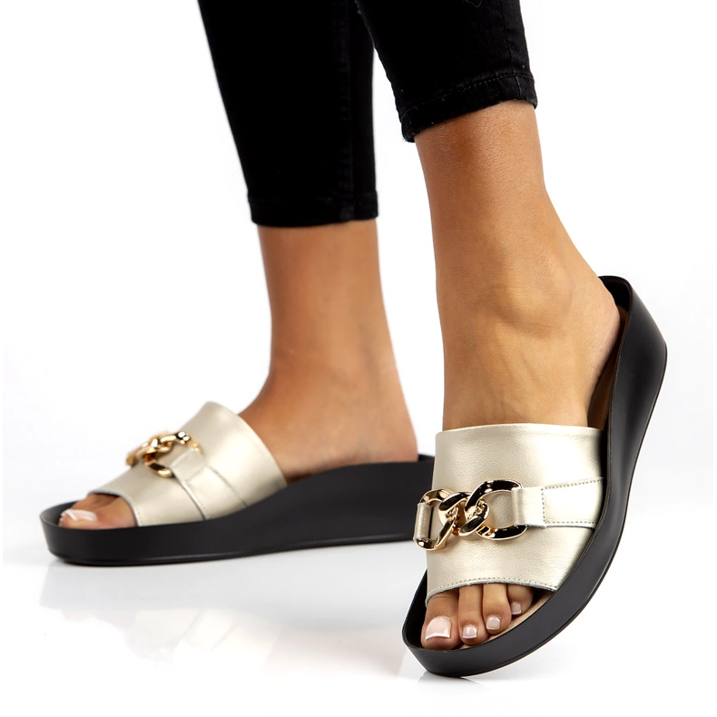 Babuchas de piel Filippo DK3590/22 Go dorado 1