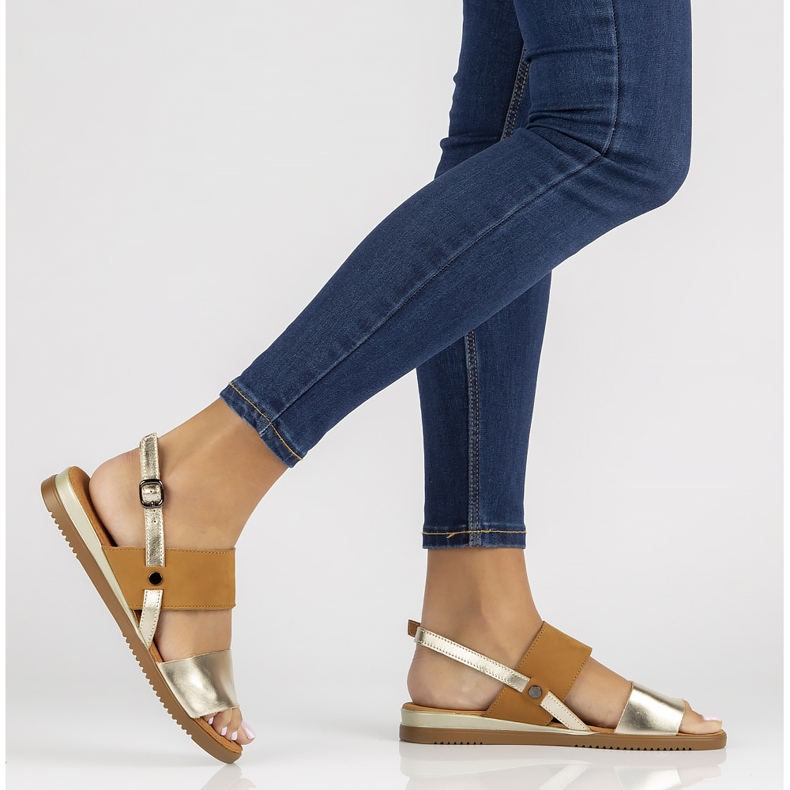 Sandalias de piel Filippo DS3601/22 Go Br marrón y dorado 1