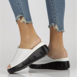 Zapatillas de cuero Filippo DK3594 / 22 Wh blanco 5