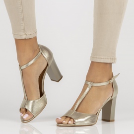 Salones de piel Filippo 2081 oro dorado 4