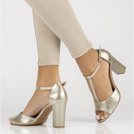 Salones de piel Filippo 2081 oro dorado 5