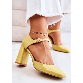 PG1 Bombas lacadas de moda en una barra maorí amarilla amarillo 6