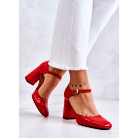PG1 Bombas lacadas de moda en una barra maorí roja rojo 4