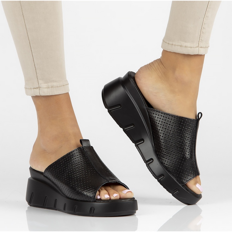 Babuchas de piel Filippo DK3594/22 Bk negro 1