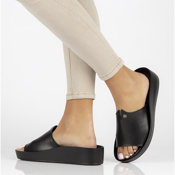 Zapatillas de piel Filippo DK2059/22 Bk negro 2