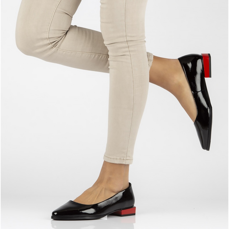 Zapatos de cuero Filippo DP2383/22 Bkl negro 1