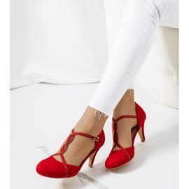 Bombas rojas en el talón Luiken rojo 1