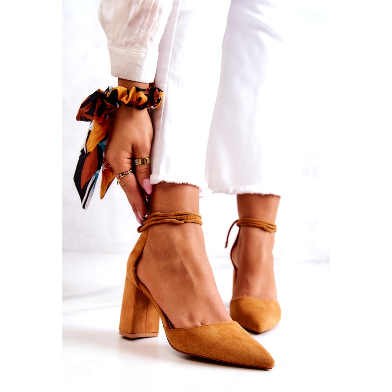 FB2 bombas en un bar atado camello lettice marrón amarillo 1 FB2 bombas en un bar atado camello lettice marrón amarillo 1