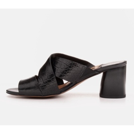 Marco Shoes Pantuflas de piel para mujer confeccionadas en piel con rayas cortadas negro 4