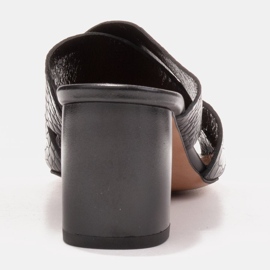 Marco Shoes Pantuflas de piel para mujer confeccionadas en piel con rayas cortadas negro 5
