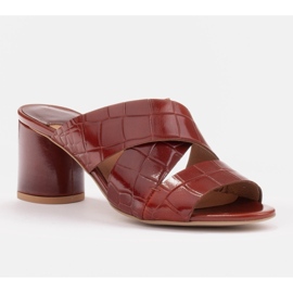 Marco Shoes Pantuflas de piel para mujer confeccionadas en piel con rayas cortadas rojo 1