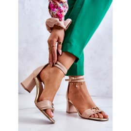 Sandalias Piel Tacón Alto Laura Messi 2425 Beige 1