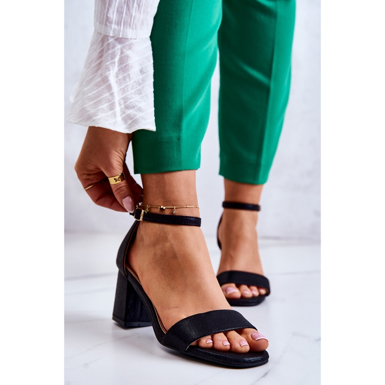 Vinceza Sandalias De Mujer De Moda En Un Tacón Negro Lucida 1