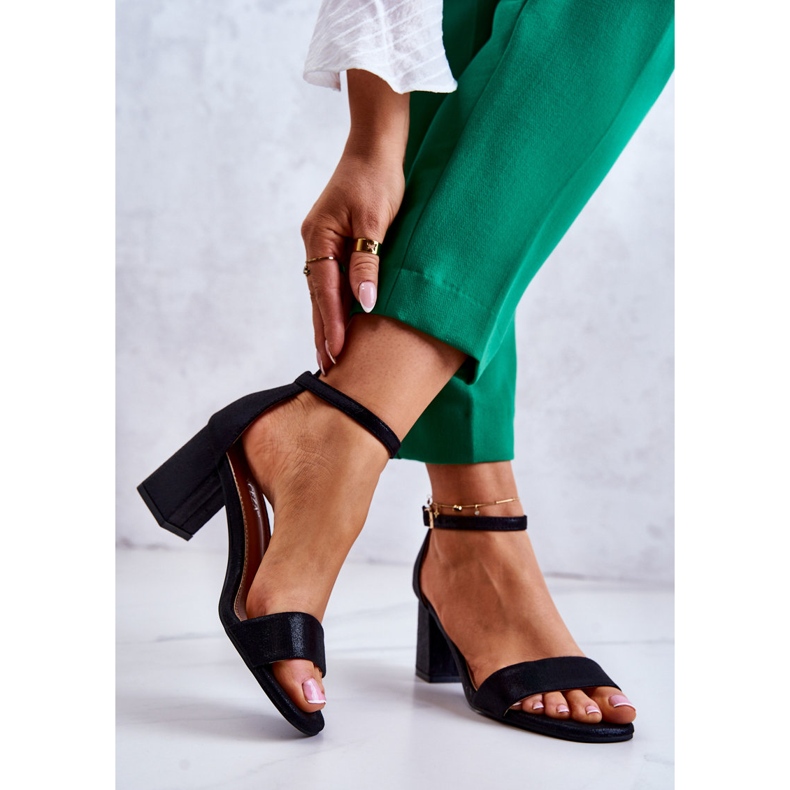 Vinceza Sandalias De Mujer De Moda En Un Tacón Negro Lucida 2