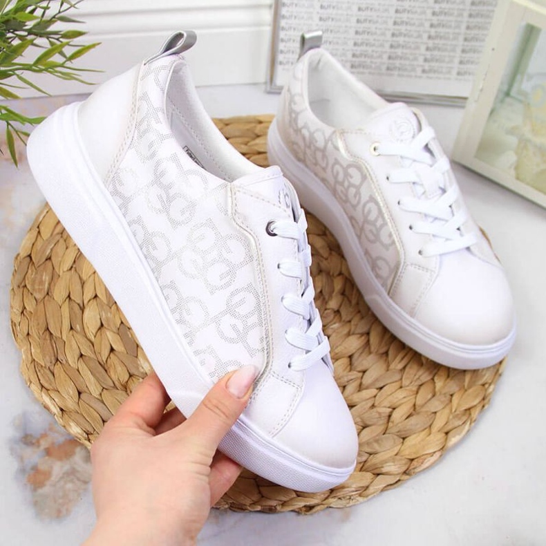 Zapatillas blancas Bugatti W JJ253151 beige blanco dorado 1