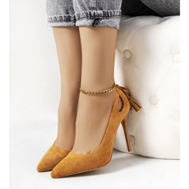 Tacones marrones con recortes decorativos Anthe marrón 2 Tacones marrones con recortes decorativos Anthe marrón 2