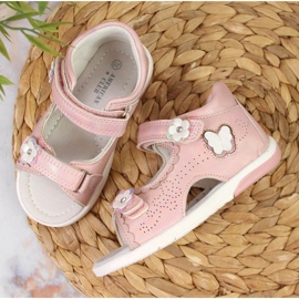 Sandalias velcro rosa vivo En el American Club rosado 4