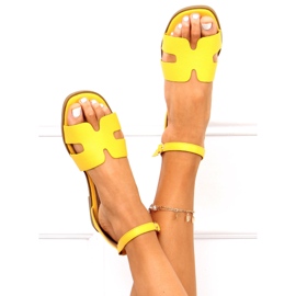 Sandalias de mujer de Lorena Mostaza amarillo 1 Sandalias de mujer de Lorena Mostaza amarillo 1
