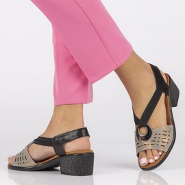 Sandalias de piel Filippo DS2308/22 Bk Go negro y dorado 6
