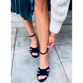 Sandalias de tacón negras Avium negro 4