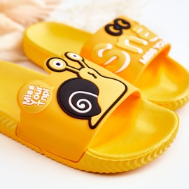 Pantuflas Infantiles Caracol Amarillo Ligero 2
