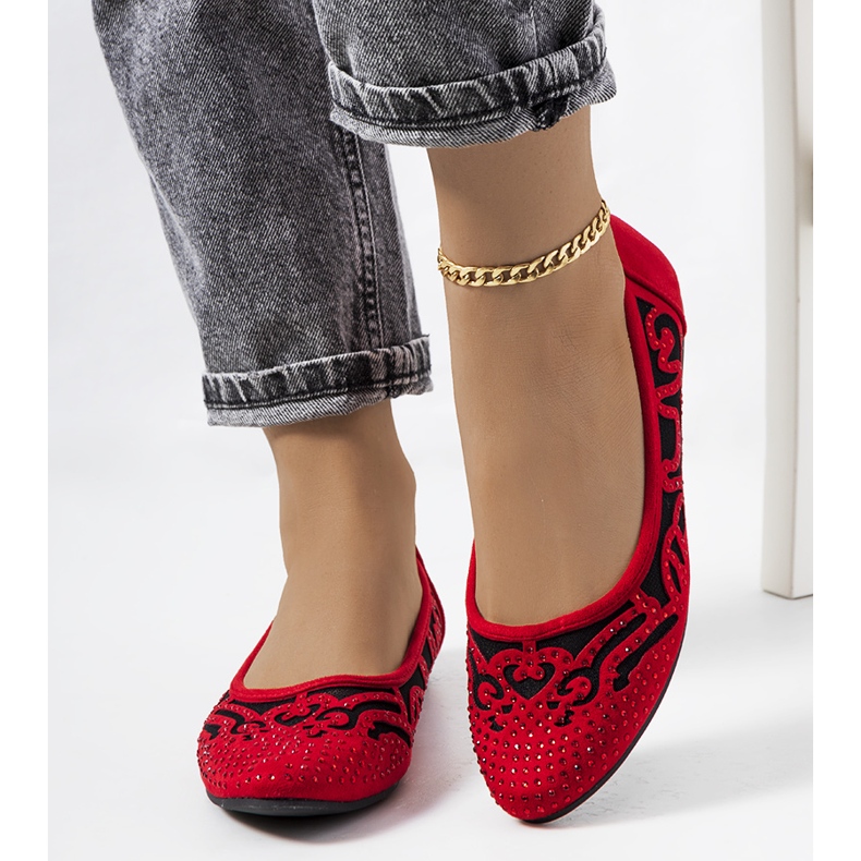 Bailarinas rojas con adornos Selam calados negro rojo 1 Bailarinas rojas con adornos Selam calados negro rojo 1