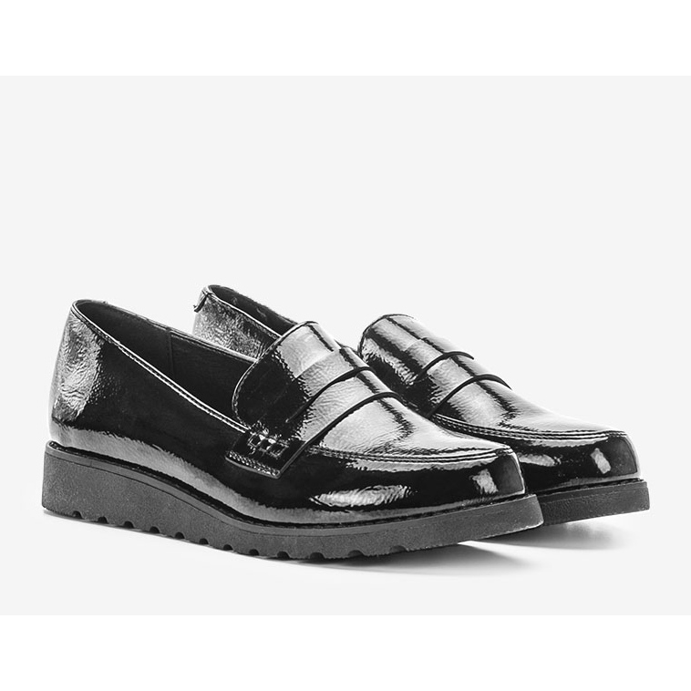 Zapatos Seninis lacados en negro 1