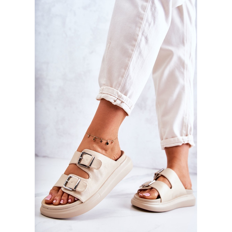 Babucha Mujer Piel Con Hebilla La.Fi Beige Nariss 2 Babucha Mujer Piel Con Hebilla La.Fi Beige Nariss 2