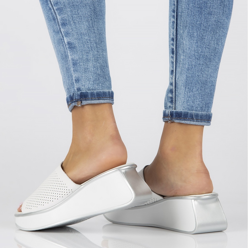 Zapatillas de cuero Filippo DK3614 / 22 Wh blanco 1