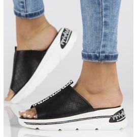Zapatillas de piel Filippo DK3679/22 Bk negro 6
