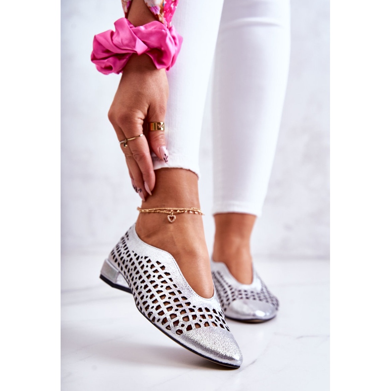 PA2 Zapato Cuero Calado Elegante Ismena plata 1