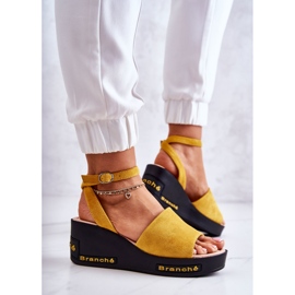 Vinceza Sandalias Mujer Cuña Ante Amarillo Cortena 6