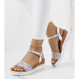 Sandalias plateadas con tira decorativa Kirk plata 1