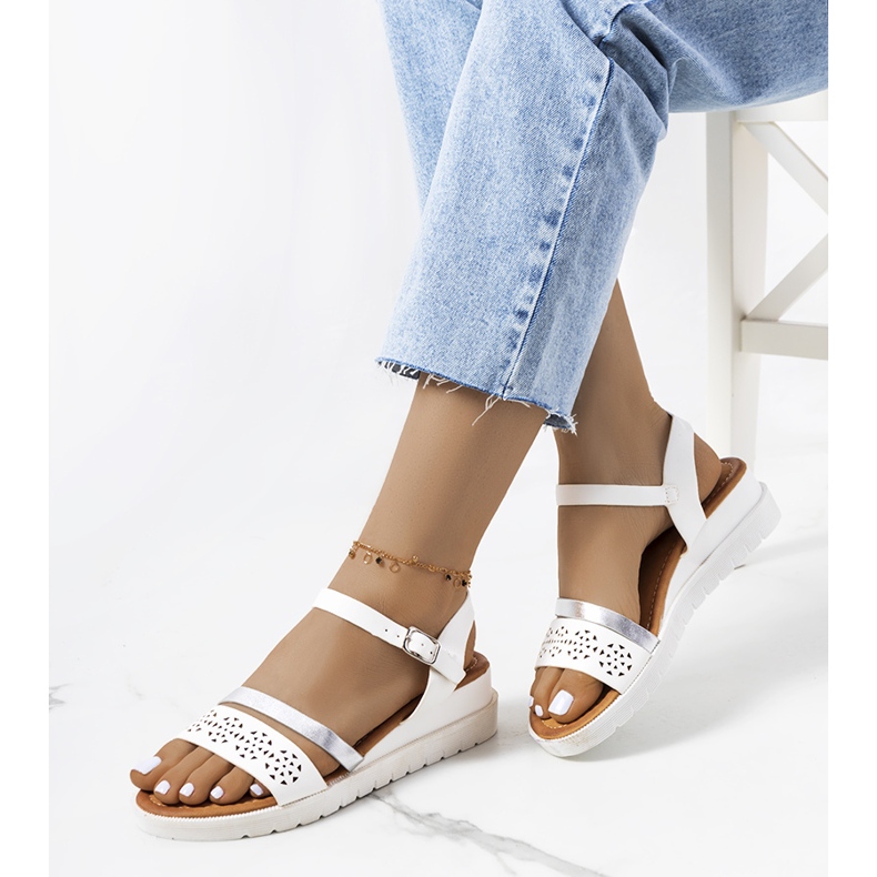 Sandalias blancas de mujer Cubbine blanco plata 1 Sandalias blancas de mujer Cubbine blanco plata 1