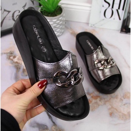 Babuchas de piel con cadena T.Sokolski W SCA161 plata 1