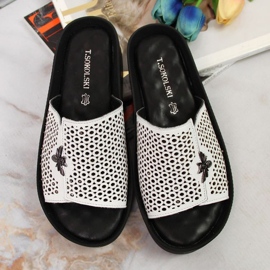 Babucha piel calada T.Sokolski W SCA163 blanco 3