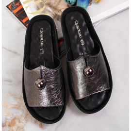Babuchas de piel con bola decorativa T. Sokolski W SCA165A plata 3