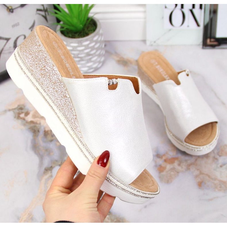 Zapatillas con cuña T.Sokolski W SCA167B plata blanco 1