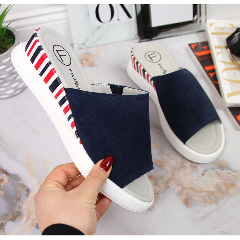 Babuchas de piel con cuña Filippo W PAW359 azul marino 1