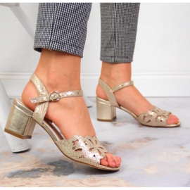 Sandalias en el puesto de Sergio Leone W SK371 oro dorado 3