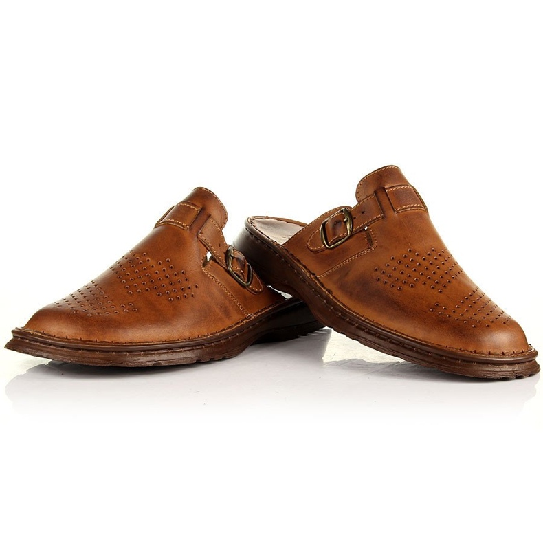 Łukbut Cómodas zapatillas de estar por casa de hombre en piel marrón Lukbut 1