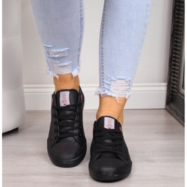 Deportivas bajas Cross Jeans negras de ecopiel negro 5