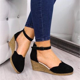 Sandalias mujer de piel con cuña negra Filippo negro 1 Sandalias mujer de piel con cuña negra Filippo negro 1