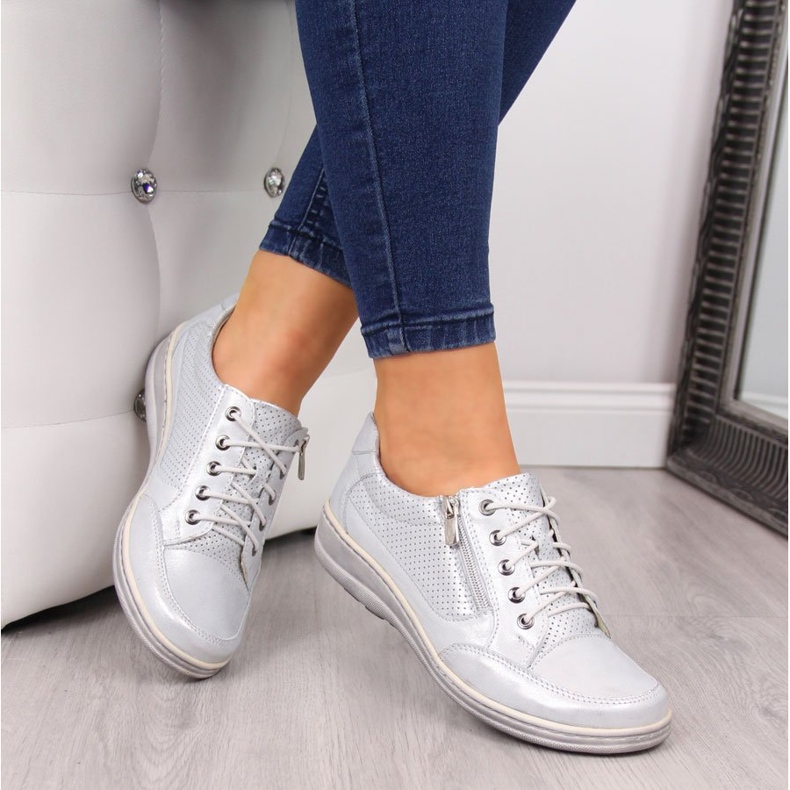 Zapatos de mujer de piel con cremallera, plata Helios 357 1