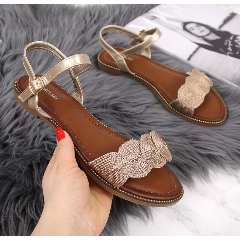 Sandalias planas mujer doradas T.Sokolski dorado 2