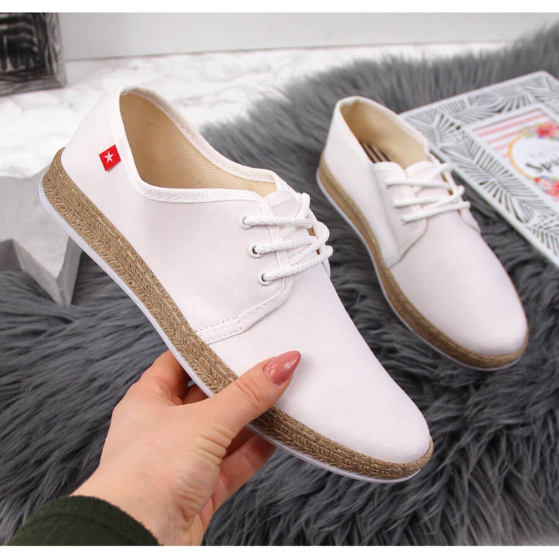Alpargatas blancas para mujer Big Star FF276043 blanco 2 Alpargatas blancas para mujer Big Star FF276043 blanco 2