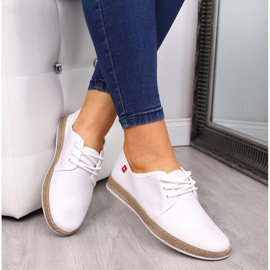 Alpargatas blancas para mujer Big Star FF276043 blanco 1